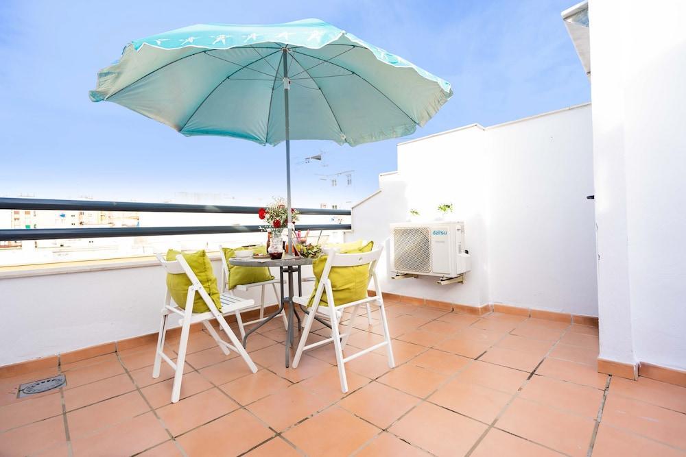 Holidays2Malaga Juan De Mena Apartments Eksteriør billede